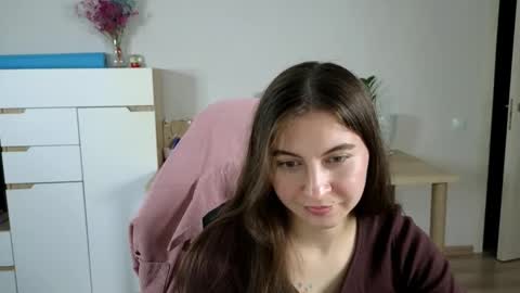 Alice online show from September 2025 06:00:01 PM