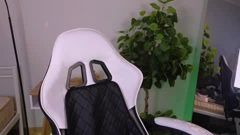 your Alice online show from January 2025 09:41:01 PM