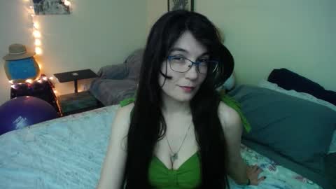 Alice Asks online show from November 2025 04:56:02 AM