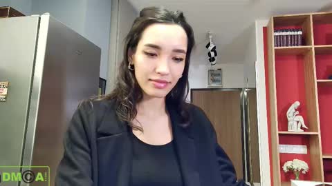 A R Y A  T I A online show from February 2025 07:21:01 PM