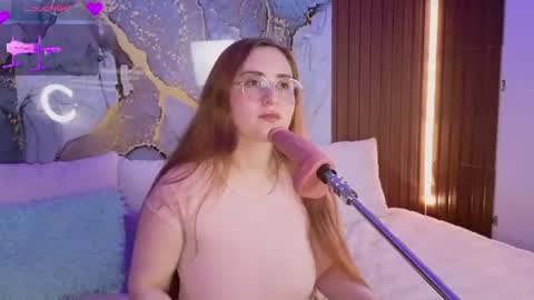 Snapshot of alice_cute77 chatting on July 2026 03:52:01 AM Mey online show from July 2026 03:52:01 AM