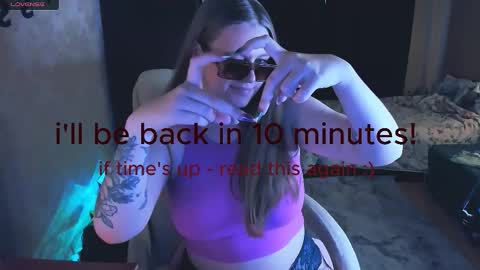 Snapshot of alice_dreamgirl_ chatting on February 2026 11:50:01 AM Alice 3 online show from February 2026 11:50:01 AM