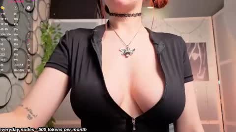 Snapshot of alice_dusk_ chatting on June 2026 08:28:01 AM Alice online show from June 2026 08:28:01 AM