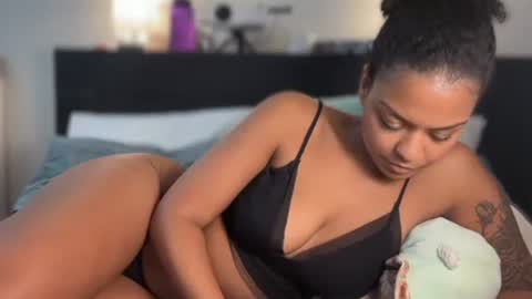 alice erotica online show from October 2025 08:31:01 PM