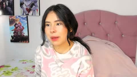 Alice Sofia online show from May 2026 12:44:02 PM