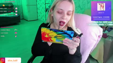 alice_halle online show from December 2024 09:06:02 AM