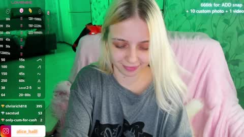 alice_halle online show from December 2024 07:11:02 PM