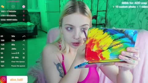 alice_halle online show from December 2024 05:15:01 PM