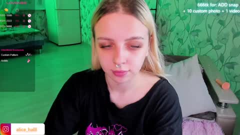 alice_halle online show from January 2025 05:42:02 PM