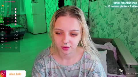alice_halle online show from January 2025 06:09:01 PM