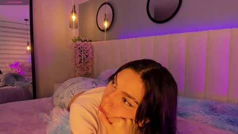 alice_lodge online show from September 2025 03:06:02 AM