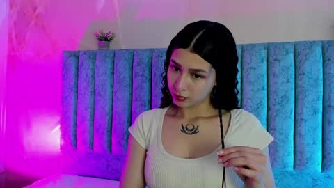 alice and amber online show from December 2024 04:02:02 AM