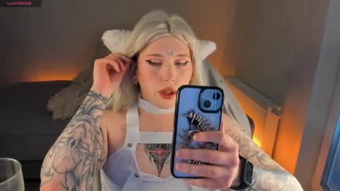  Alice  online show from April 2026 12:36:01 PM