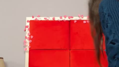 AliceMunro online show from February 2025 04:48:02 PM