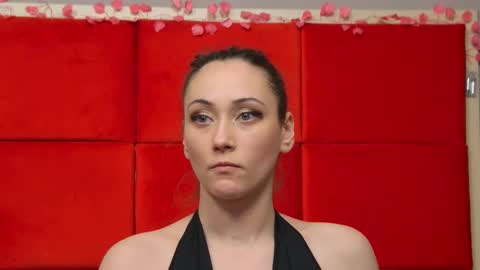 AliceMunro online show from February 2025 08:11:01 PM