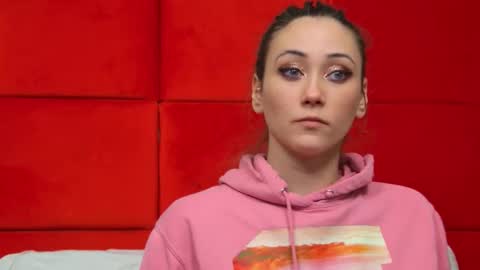 AliceMunro online show from February 2025 06:42:02 PM