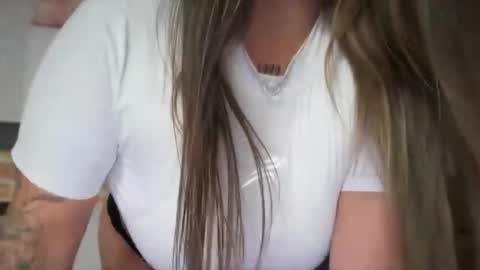 alice_perverse online show from April 2026 03:02:01 AM