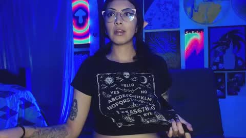      online show from December 2024 04:45:02 AM