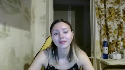 Alice smiles online show from March 2026 10:56:02 PM