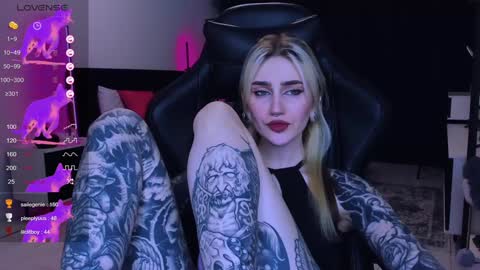 Snapshot of alice_specter chatting on January 2025 08:37:02 PM Alice online show from January 2025 08:37:02 PM