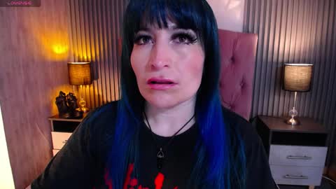 Snapshot of alice_sweetmomma chatting on May 2026 07:51:02 PM Alice online show from May 2026 07:51:02 PM