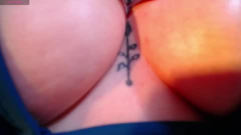 Snapshot of alice_sweetmomma chatting on May 2026 07:41:01 PM Alice online show from May 2026 07:41:01 PM
