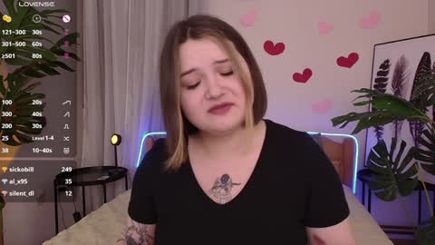 Alice  online show from February 2025 06:35:02 PM