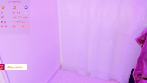 Alice  online show from December 2024 12:40:02 AM