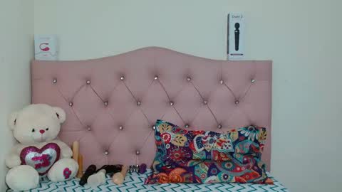 Alice online show from November 2025 08:41:02 PM