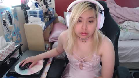 Alice Bambola online show from September 2025 12:59:02 AM