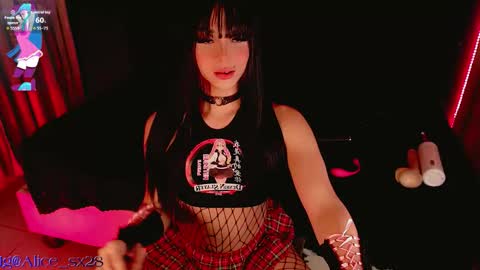 Alice online show from November 2025 04:55:01 AM