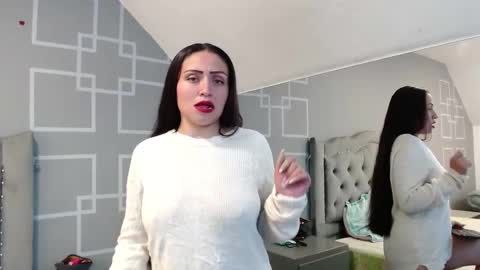 aliceblack7 online show from October 2025 11:25:01 AM