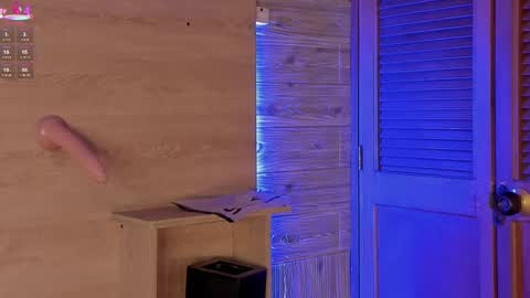 Alice  online show from February 2025 06:26:02 PM