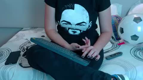 alicecoffin online show from July 2026 03:23:01 AM