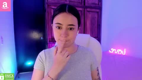 Aliceee  ..   97YP9VWGZHrefnav wishlist lists 1 online show from October 2025 06:03:01 PM