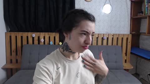 Snapshot of alicee_logan_ chatting on December 2024 12:48:02 AM alicee_logan_ online show from December 2024 12:48:02 AM