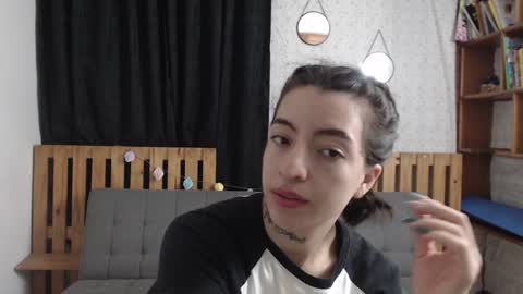 Snapshot of alicee_logan_ chatting on December 2024 01:15:02 AM alicee_logan_ online show from December 2024 01:15:02 AM