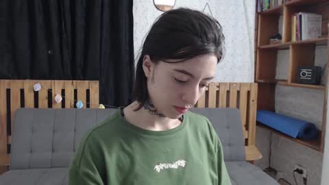 Snapshot of alicee_logan_ chatting on December 2024 02:01:02 AM alicee_logan_ online show from December 2024 02:01:02 AM