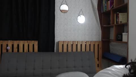 Snapshot of alicee_logan_ chatting on February 2025 01:57:01 AM alicee_logan_ online show from February 2025 01:57:01 AM