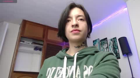 Snapshot of alicee_logan_ chatting on September 2025 01:22:01 AM alicee_logan_ online show from September 2025 01:22:01 AM