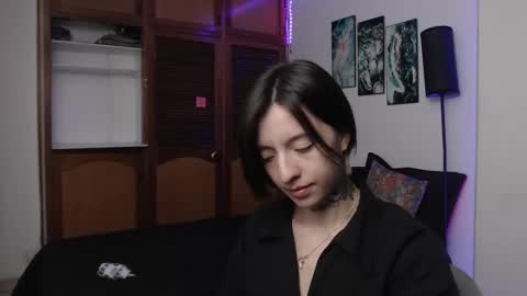 Snapshot of alicee_logan_ chatting on October 2025 01:50:01 AM alicee_logan_ online show from October 2025 01:50:01 AM