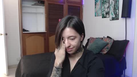 Snapshot of alicee_logan_ chatting on November 2025 08:29:02 PM alicee_logan_ online show from November 2025 08:29:02 PM