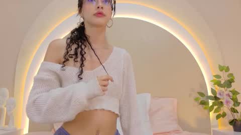 Snapshot of alicee_rodriguez chatting on November 2025 04:17:01 PM alice online show from November 2025 04:17:01 PM