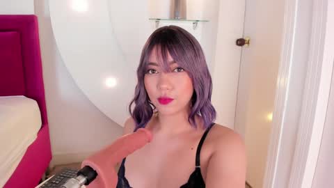 Alice  online show from December 2024 04:22:01 AM