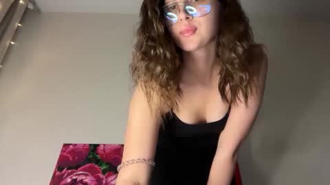 aliceinlustland online show from April 2026 05:46:01 PM