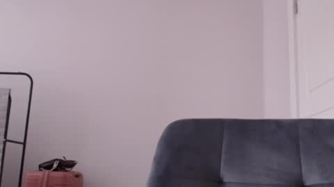 Alice online show from October 2025 01:00:01 PM