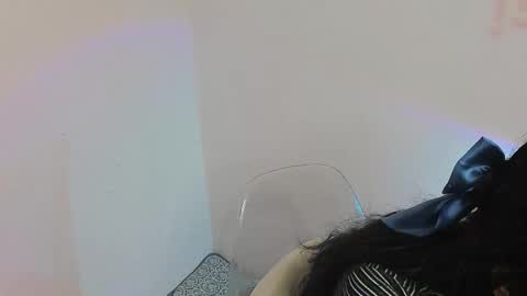 Snapshot of alicekingdom chatting on November 2025 02:46:02 AM Alicekingdom online show from November 2025 02:46:02 AM