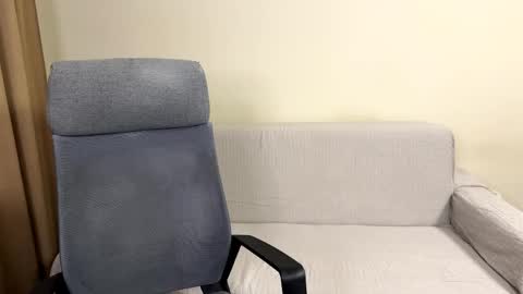 alicekollt online show from April 2026 09:04:02 PM