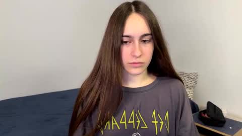 Snapshot of alicekollt chatting on April 2026 02:51:02 AM alicekollt online show from April 2026 02:51:02 AM