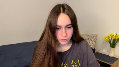 Snapshot of alicekollt chatting on April 2026 08:50:01 PM alicekollt online show from April 2026 08:50:01 PM